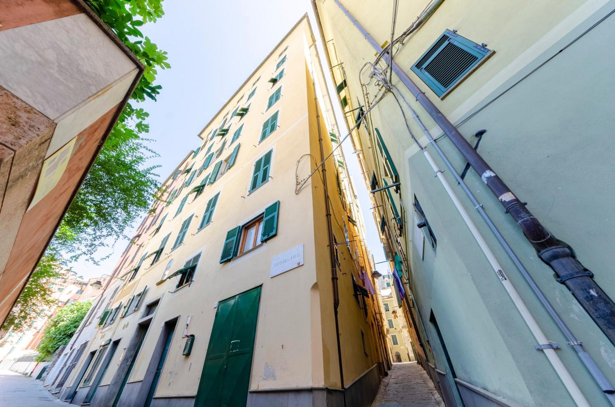 Castelli'S Apartmetnts Fico 1 Genoa Exterior photo